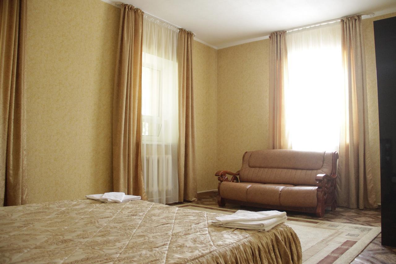 Inn Sofia Астана Екстер'єр фото